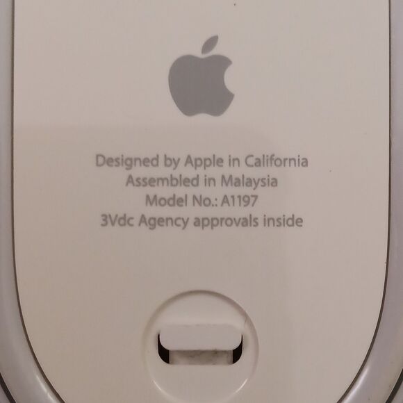 Apple Magic Mouse White Bluetooth Wireless A1197 - Picture 6 of 8